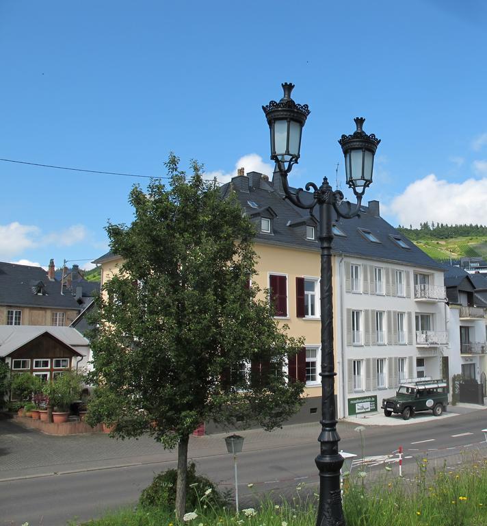 Mosel - River - Quartier 31 Hotel Lieser Exterior photo